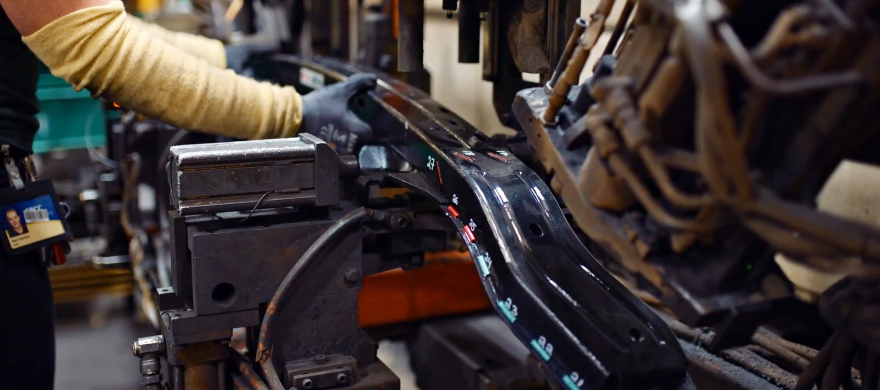 Traditional manufacturing of a part